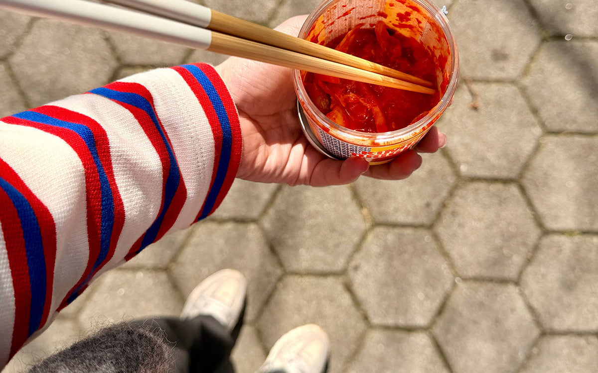 Zutaten für veganes Kimchi ohne Fischsoße: Chinakohl, Gochugaru, Knoblauch, Ingwer von THATs KiMCHi Hamburg